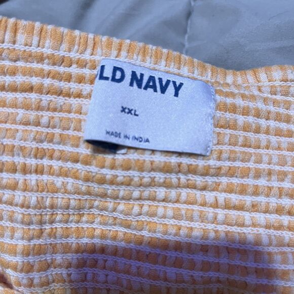 Old Navy Checker Tie-Shoulder Blouse Size XXL Gold Smocked Gingham Cami Swing - Picture 8 of 9